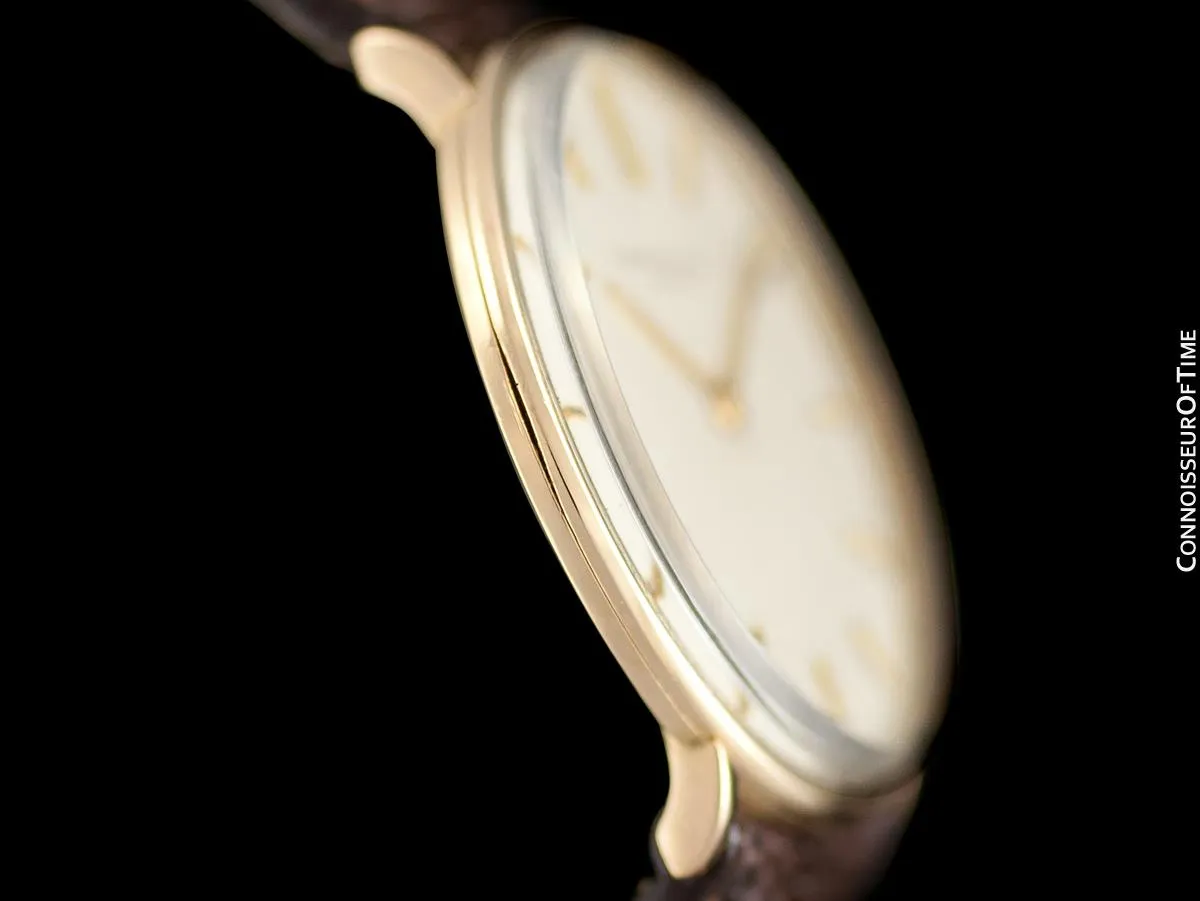 1950's Audemars Piguet "Extra-Flat" Vintage Mens Midsize Watch - 18K Gold