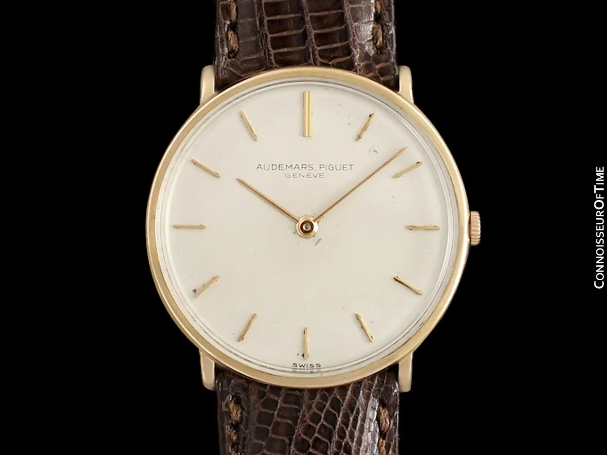 1950's Audemars Piguet "Extra-Flat" Vintage Mens Midsize Watch - 18K Gold
