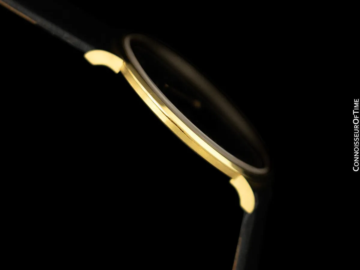 1969 Audemars Piguet "Extra-Flat" Vintage Mens Midsize Watch - 18K Gold