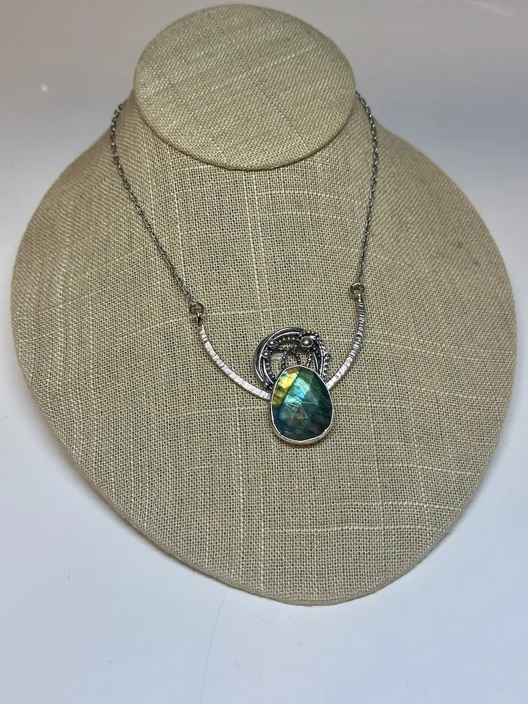 .925 FACETEDLABRADORITE TANGLE CHOKER BR447