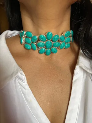 Beautiful Stone Choker with Stud Earrings