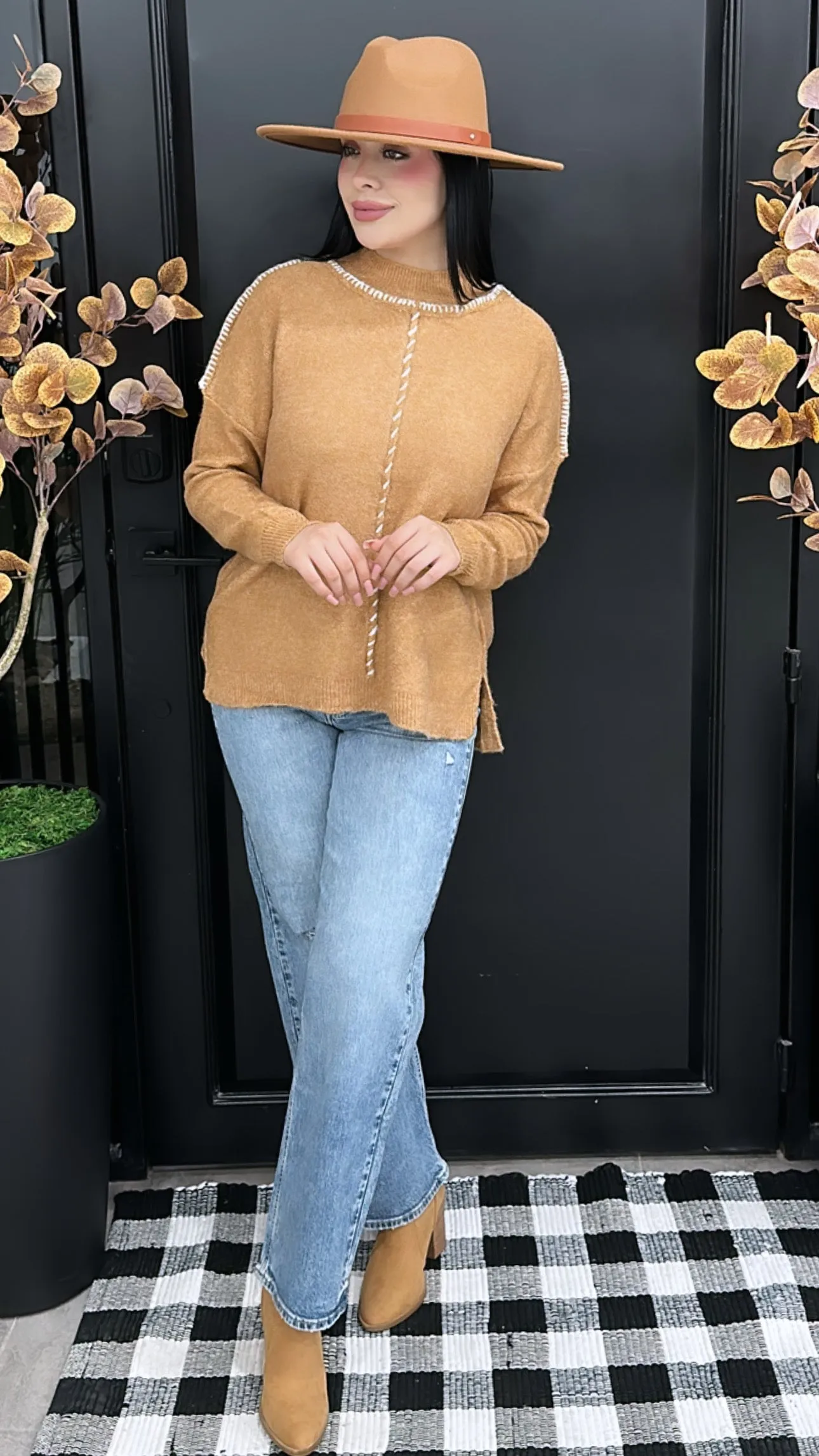 BENTLEY CAMEL/IVORY SWEATER