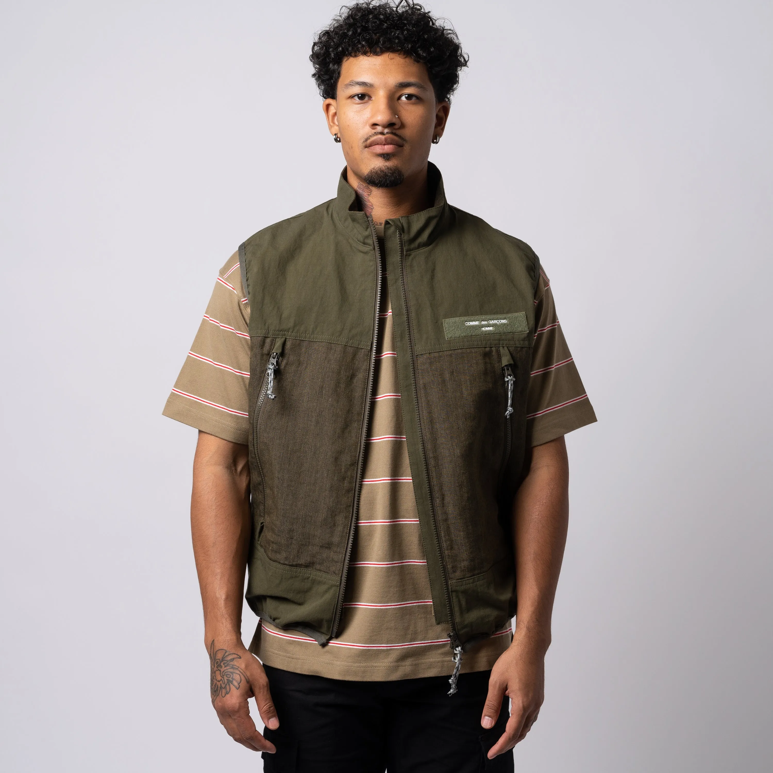 CdGH Technical Linen Vest HK-J030-051-1 Olive