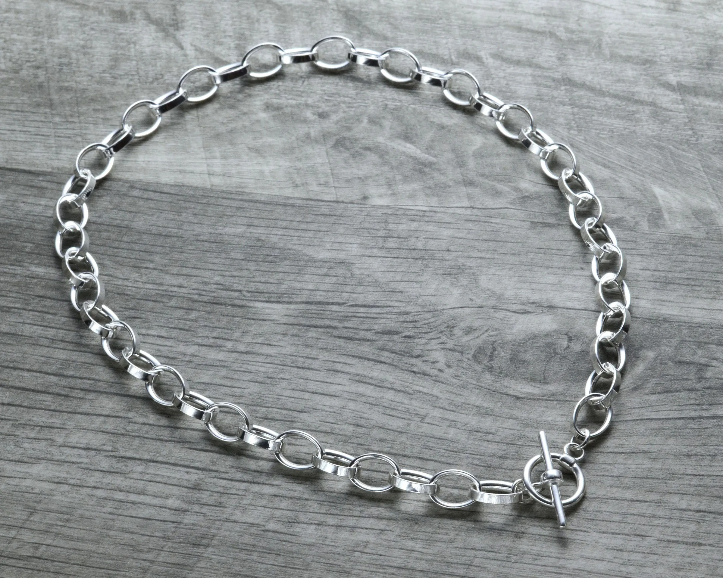 CHUNKY CHOKER NECKLACE