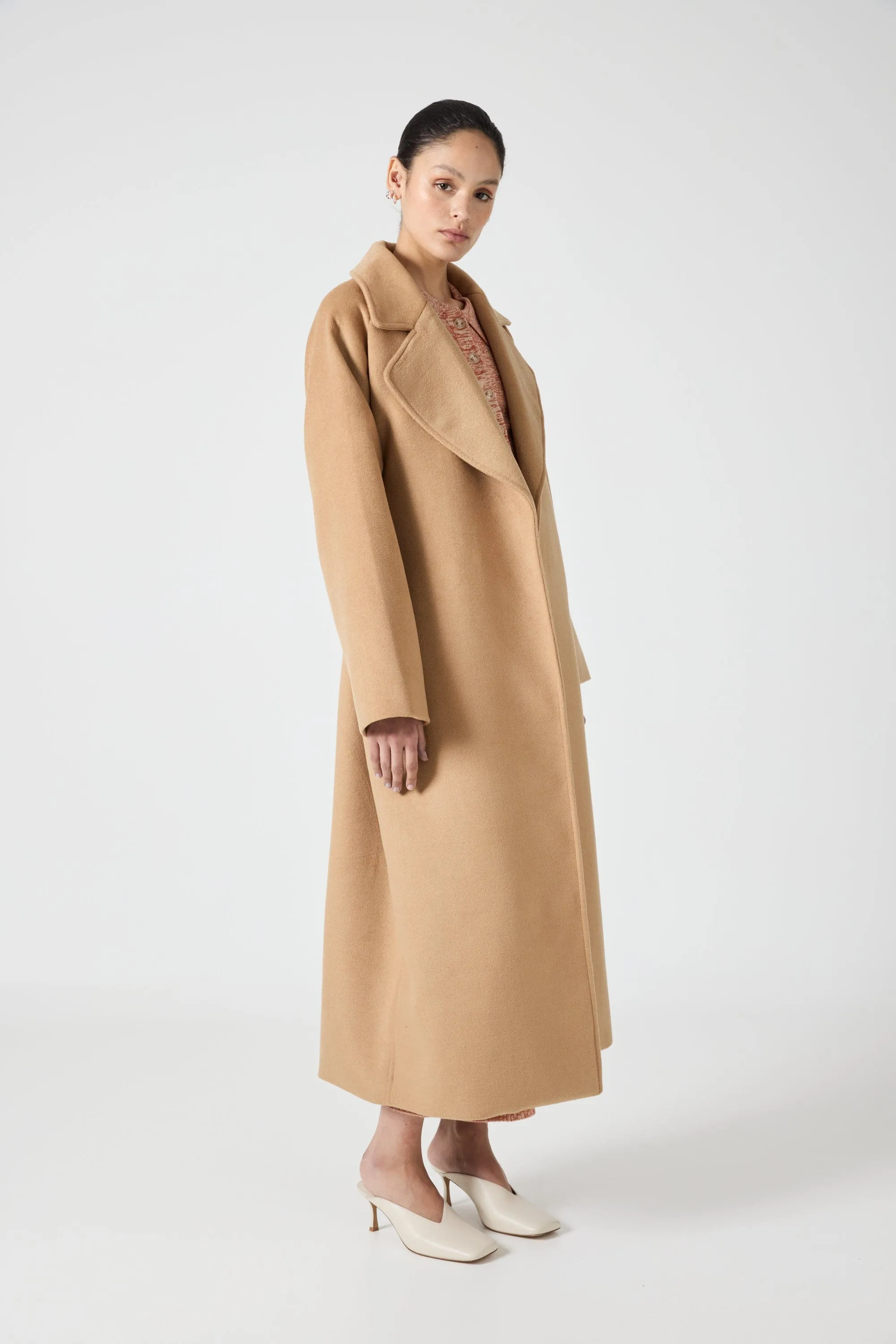 CLASSIC WOOL COAT | CAMEL