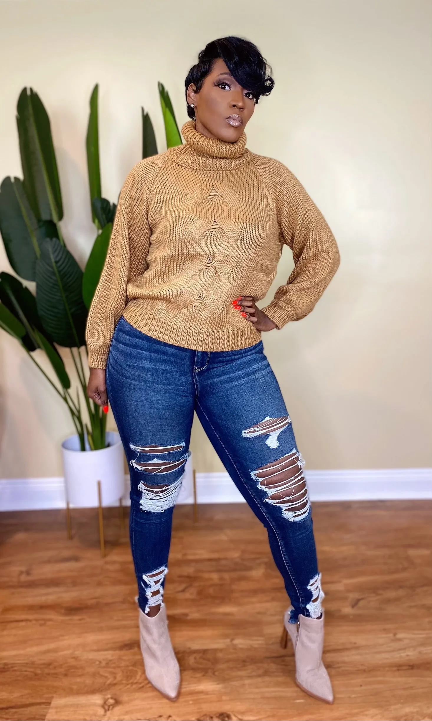 DEEP CAMEL TURTLENECK