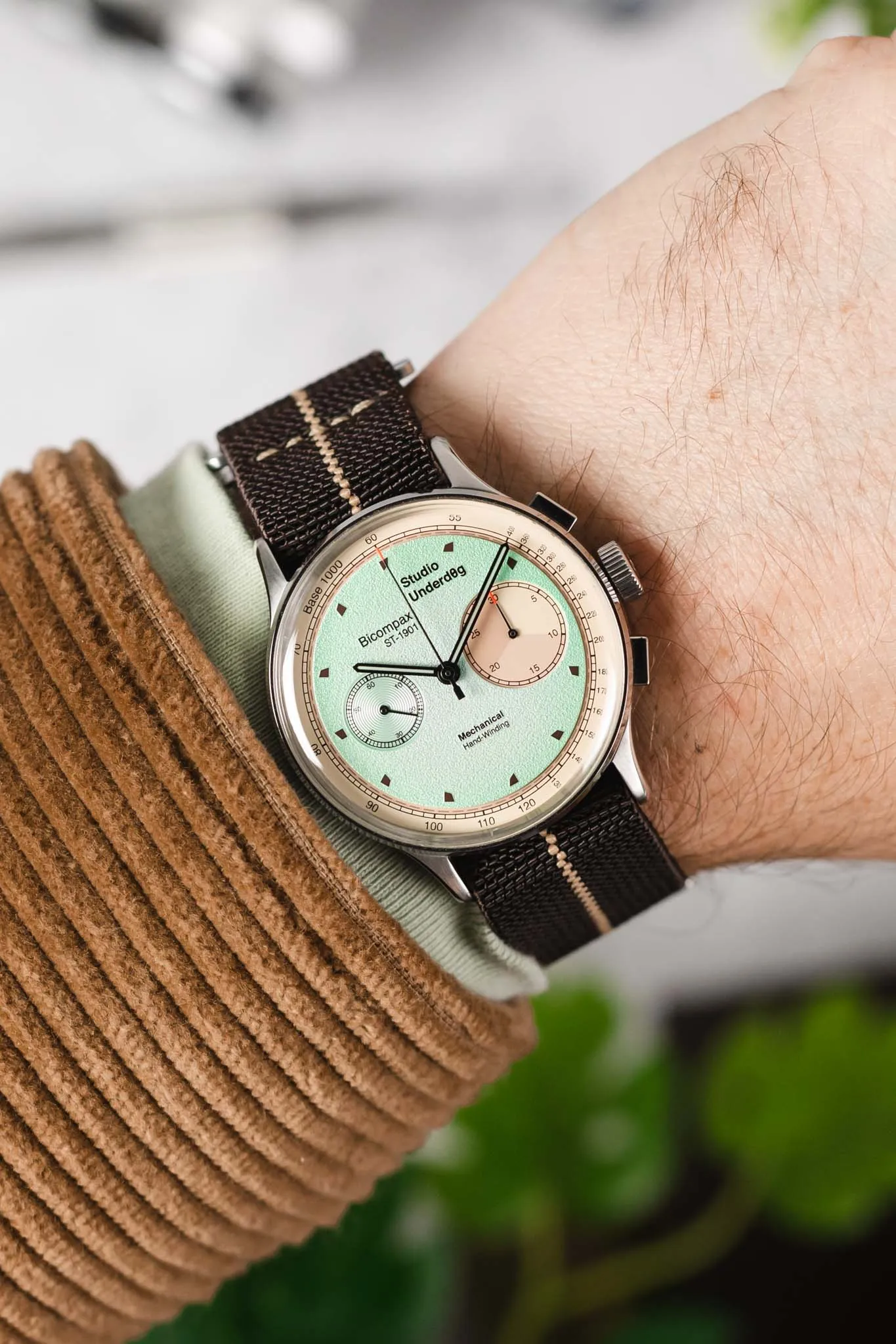 Erika's Originals HAVANA MN™ Strap with MOKKA Centerline - BRUSHED Hardware