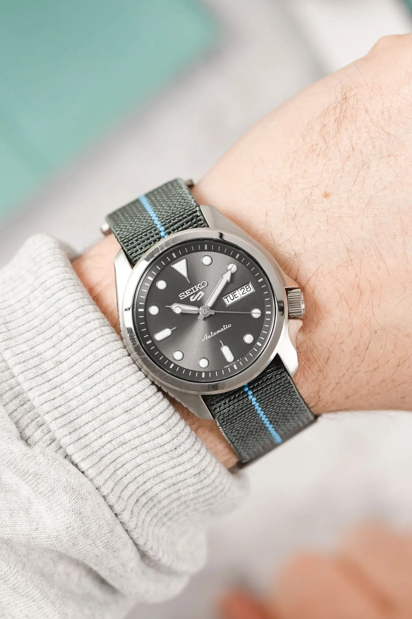 Erika's Originals MIRAGE MN™ Strap with TURQUOISE Centerline - BRUSHED Hardware