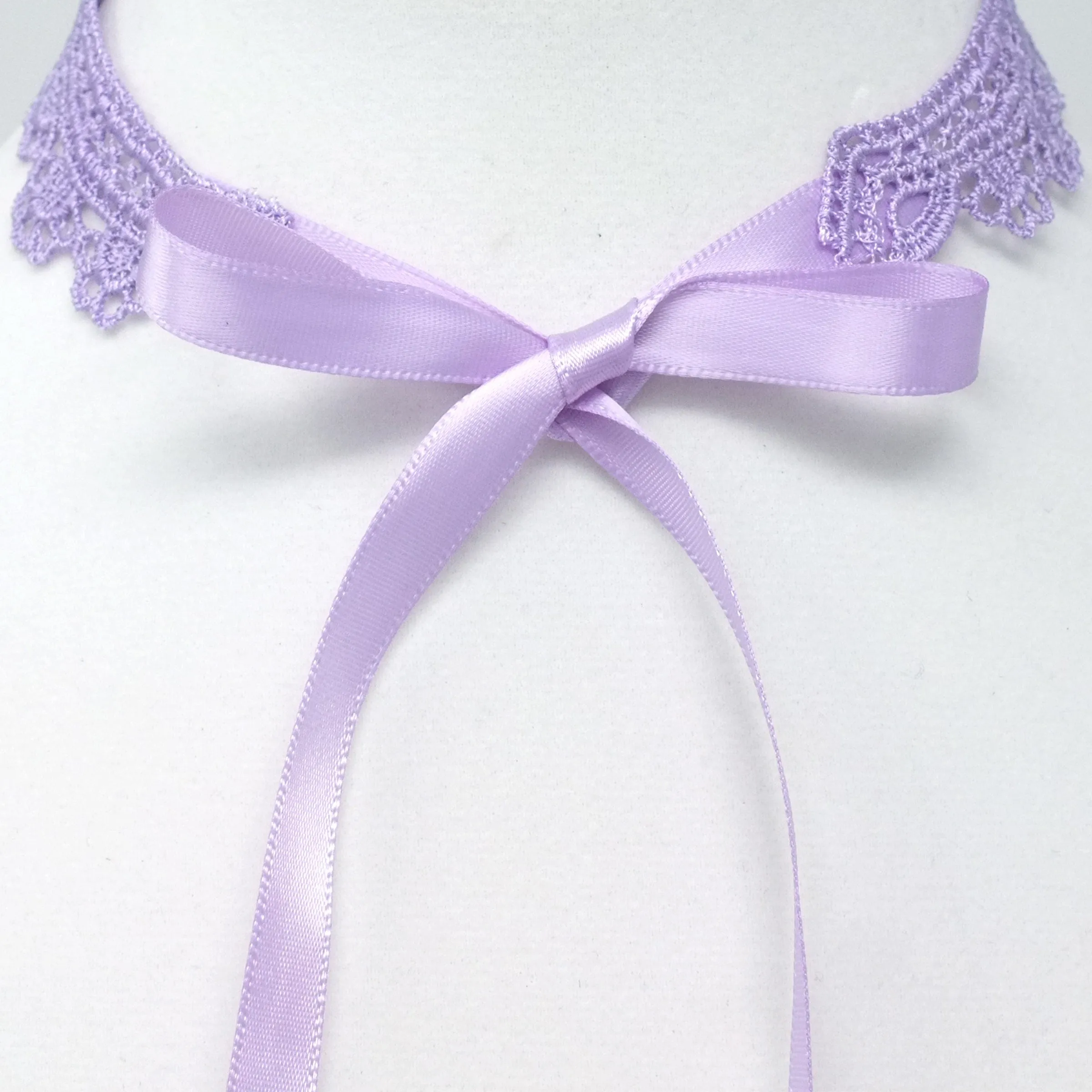 Freya Lavender Rose Choker