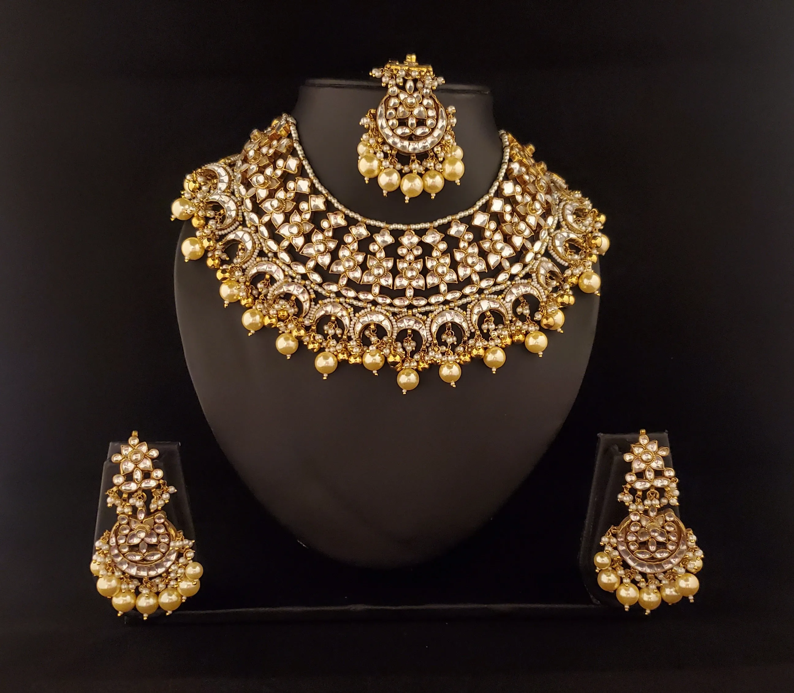 Gold Pearl Choker Set ( Padmavati Collection )