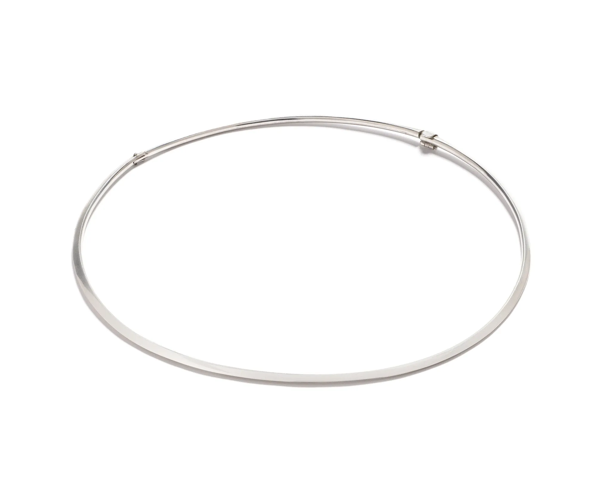 Knife Edge Orbit Choker