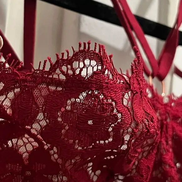 Monique Morin FRISSON BUSTIER in BLOODSTONE size 32 D / 34 C from Anthropologie