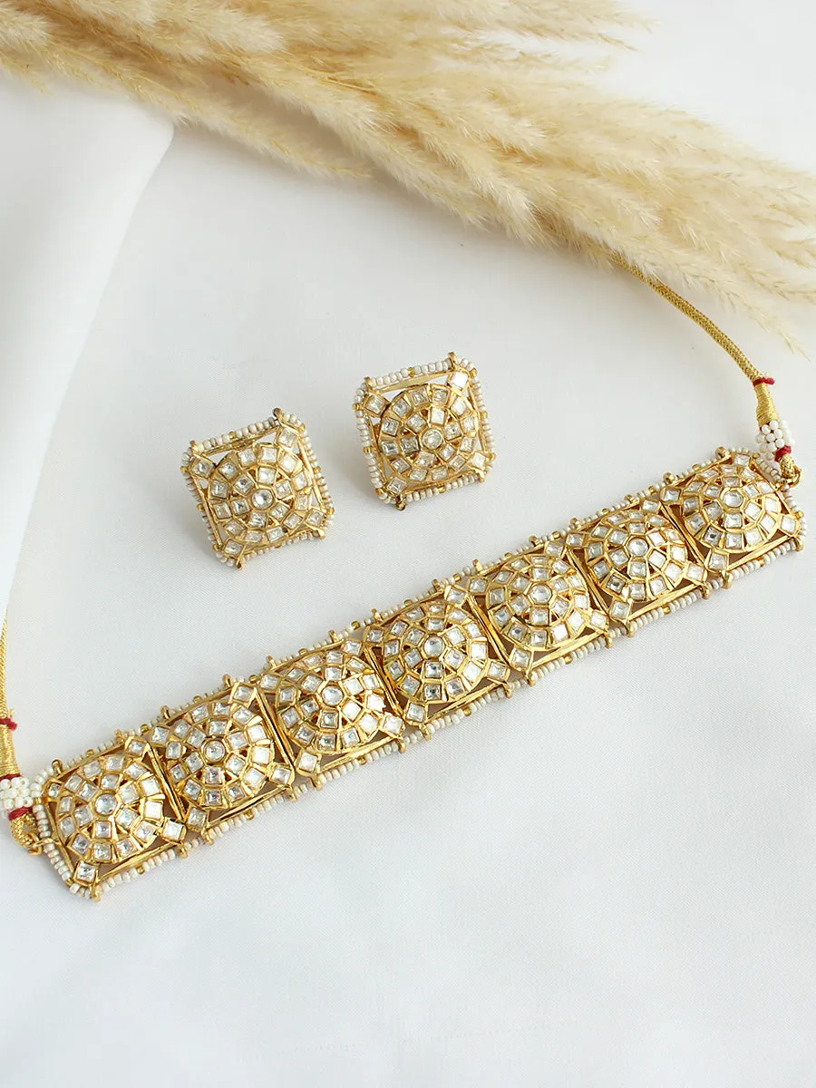 Nidhika Necklace Set
