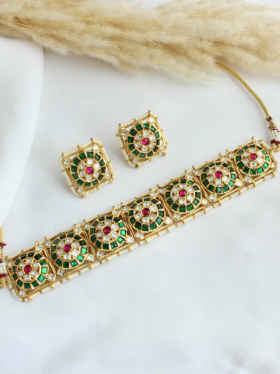 Nidhika Necklace Set