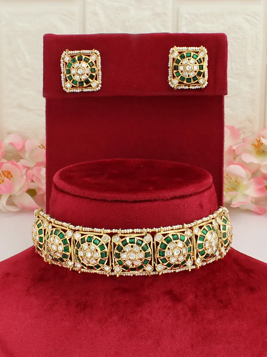 Nidhika Necklace Set