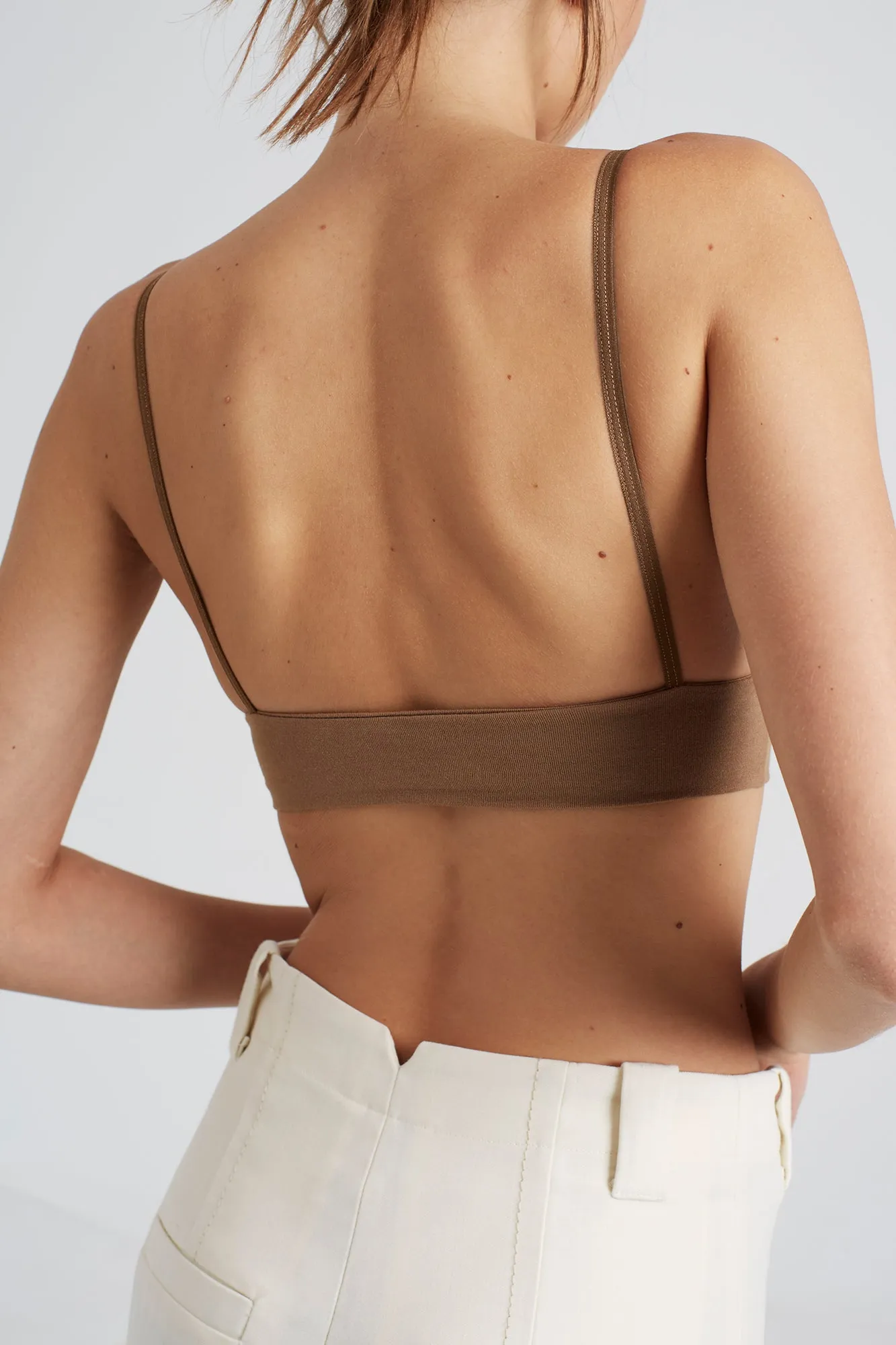 ORIANA Low-Back Bralette in Caramel