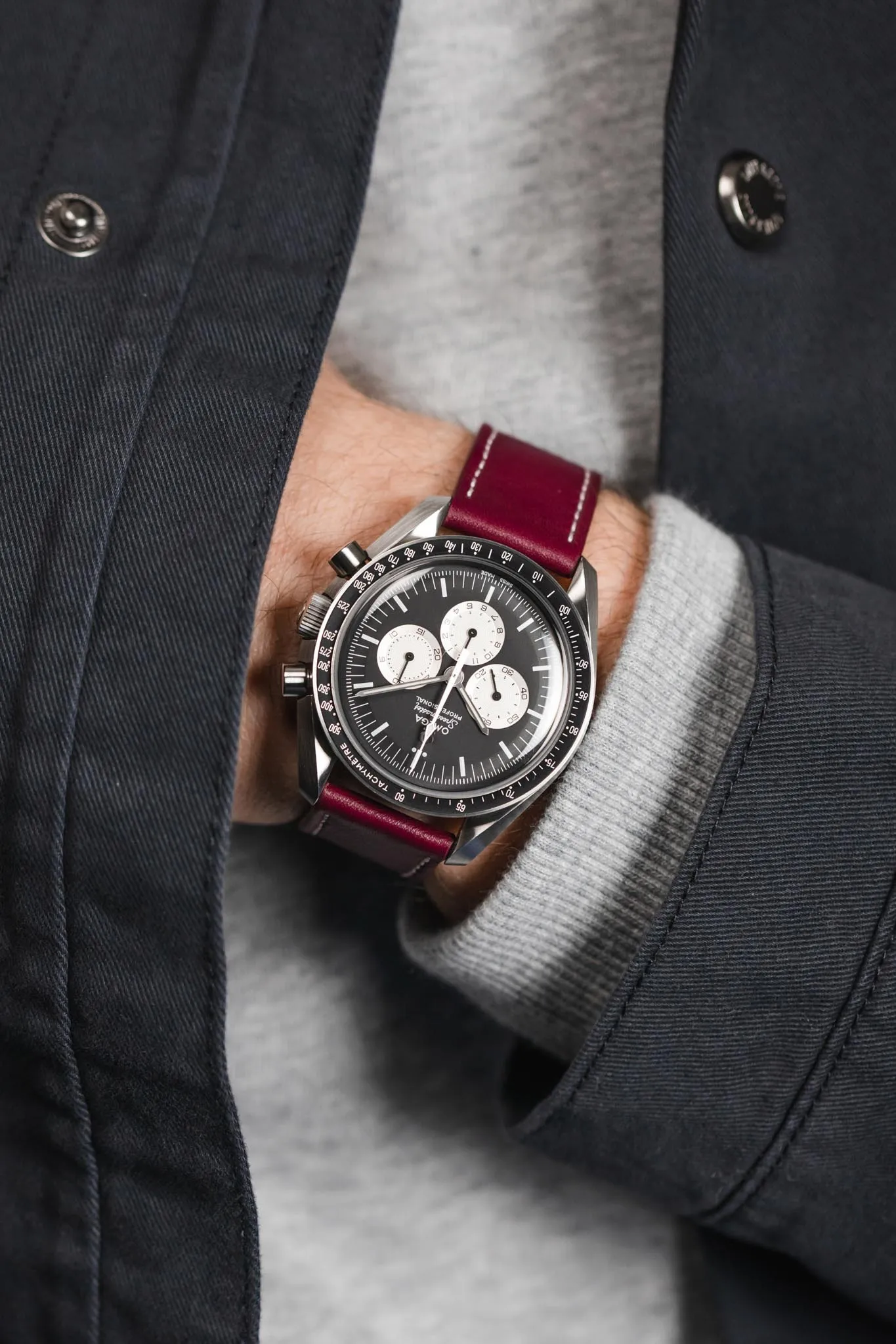 Pebro CLASSIC Unpadded Calfskin Leather Watch Strap in WINE RED