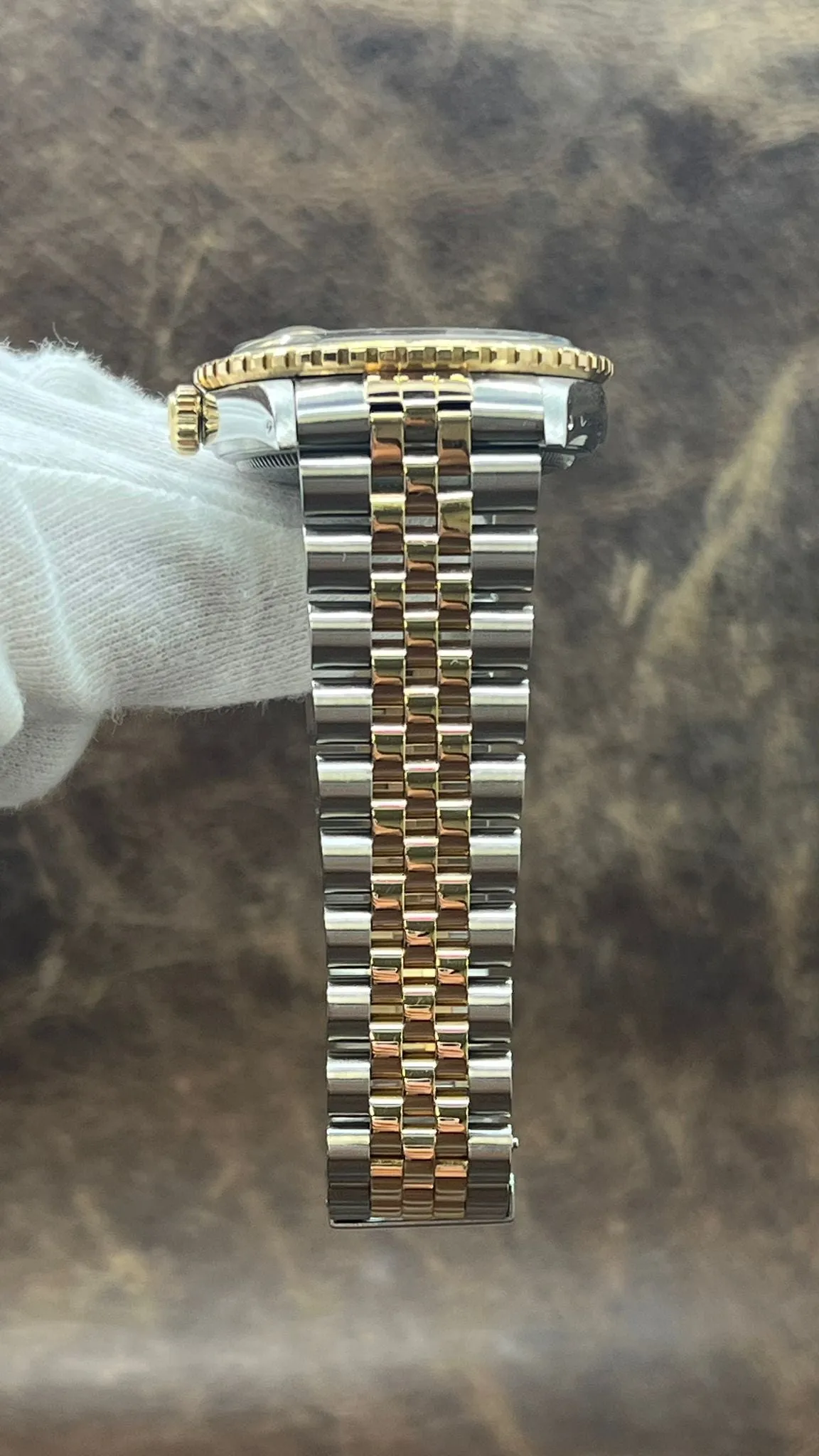 Rolex Datejust Turn-o-graph 36mm 16253 Champagne Dial Automatic Watch