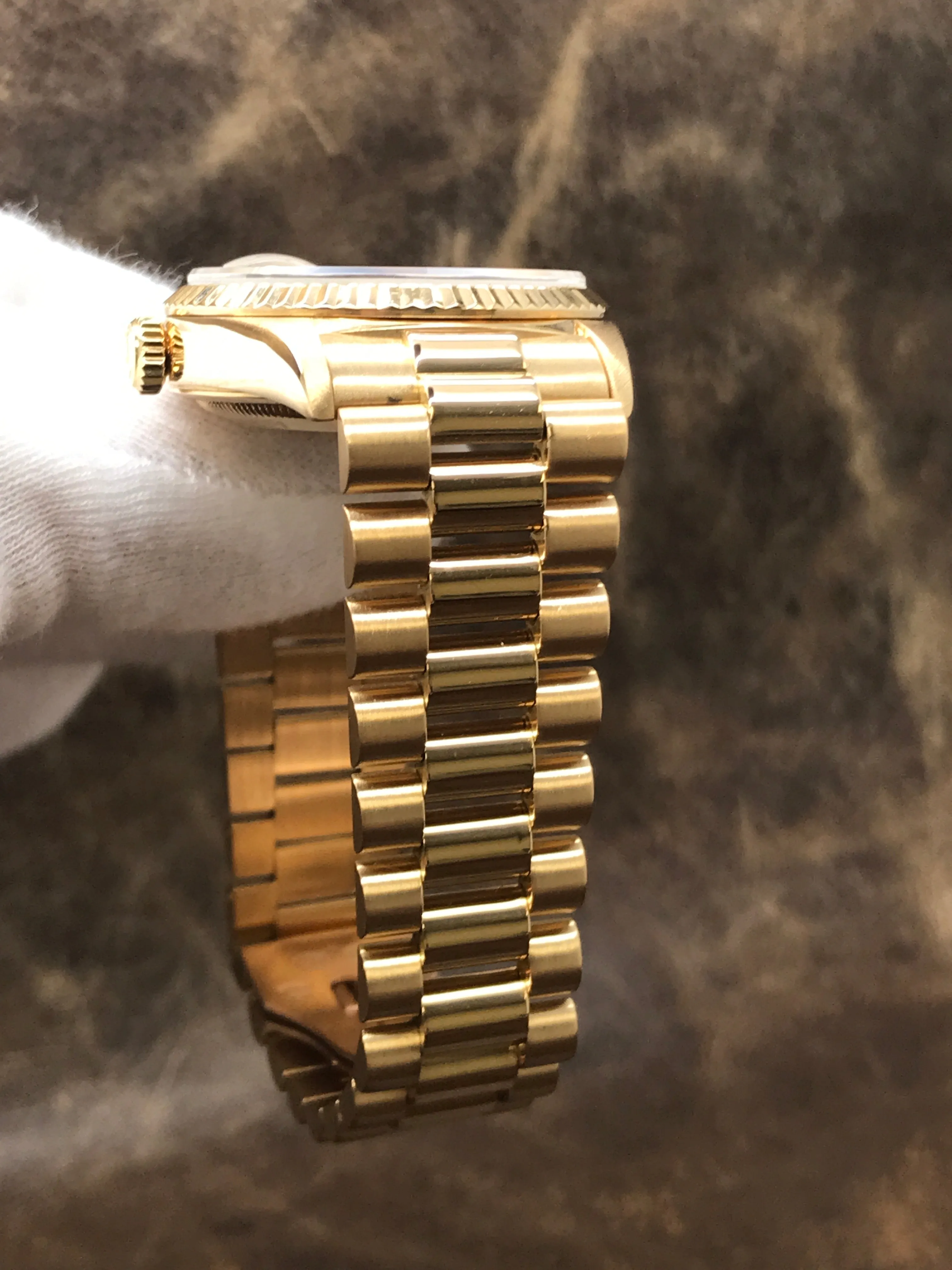 Rolex President Day Date 36mm 18238 Champagne String Diamond Dial Automatic Men's Watch