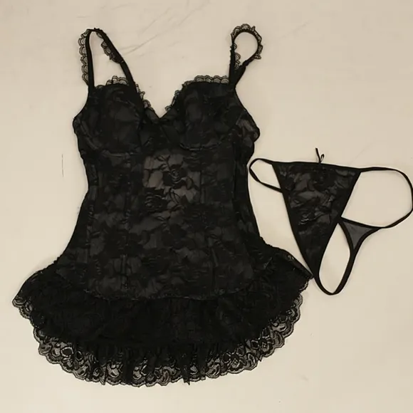 Sexy Black Lace Lingerie Bustier Corset w Thong