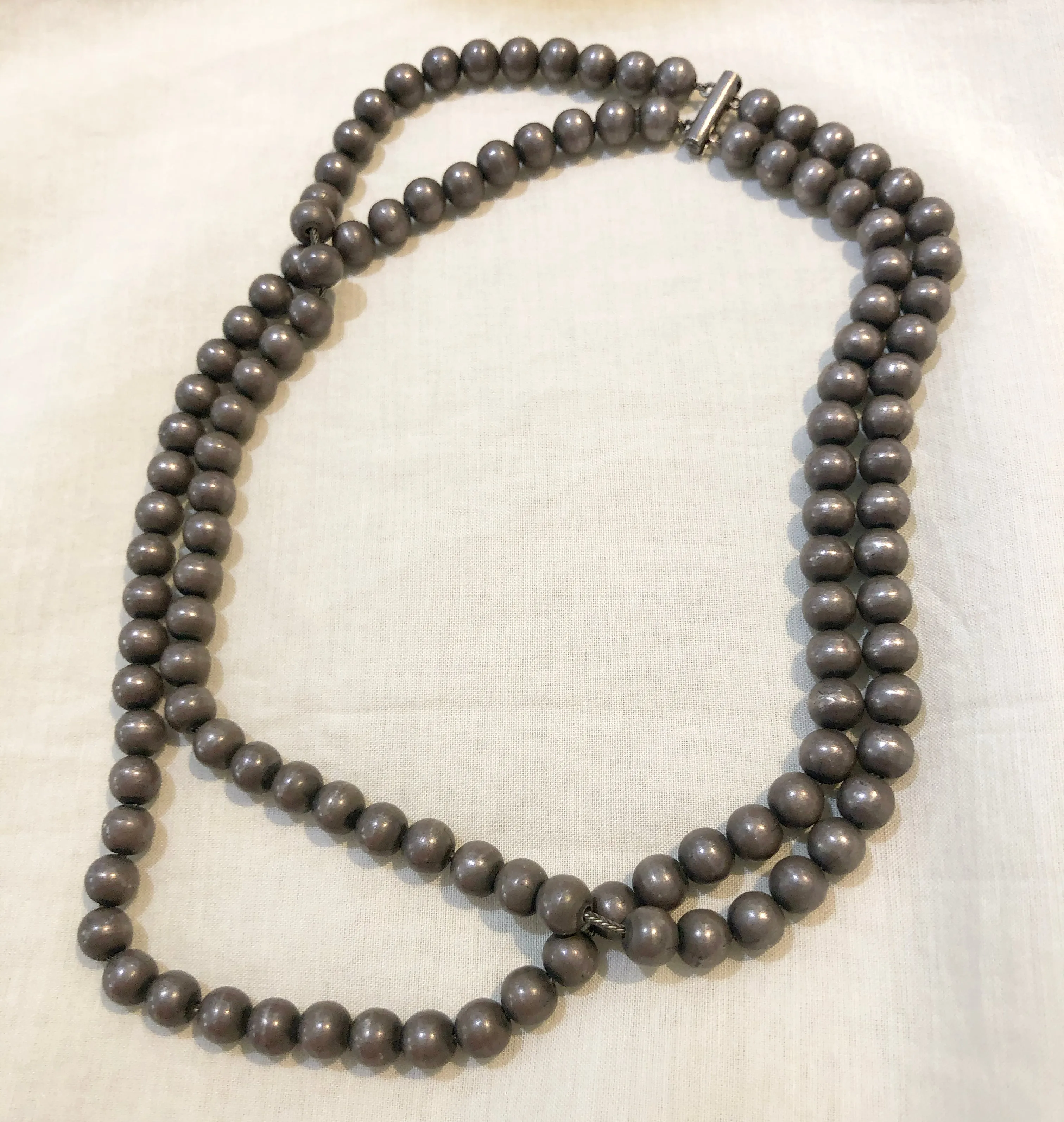 Silver Bench Beads Choker Necklace