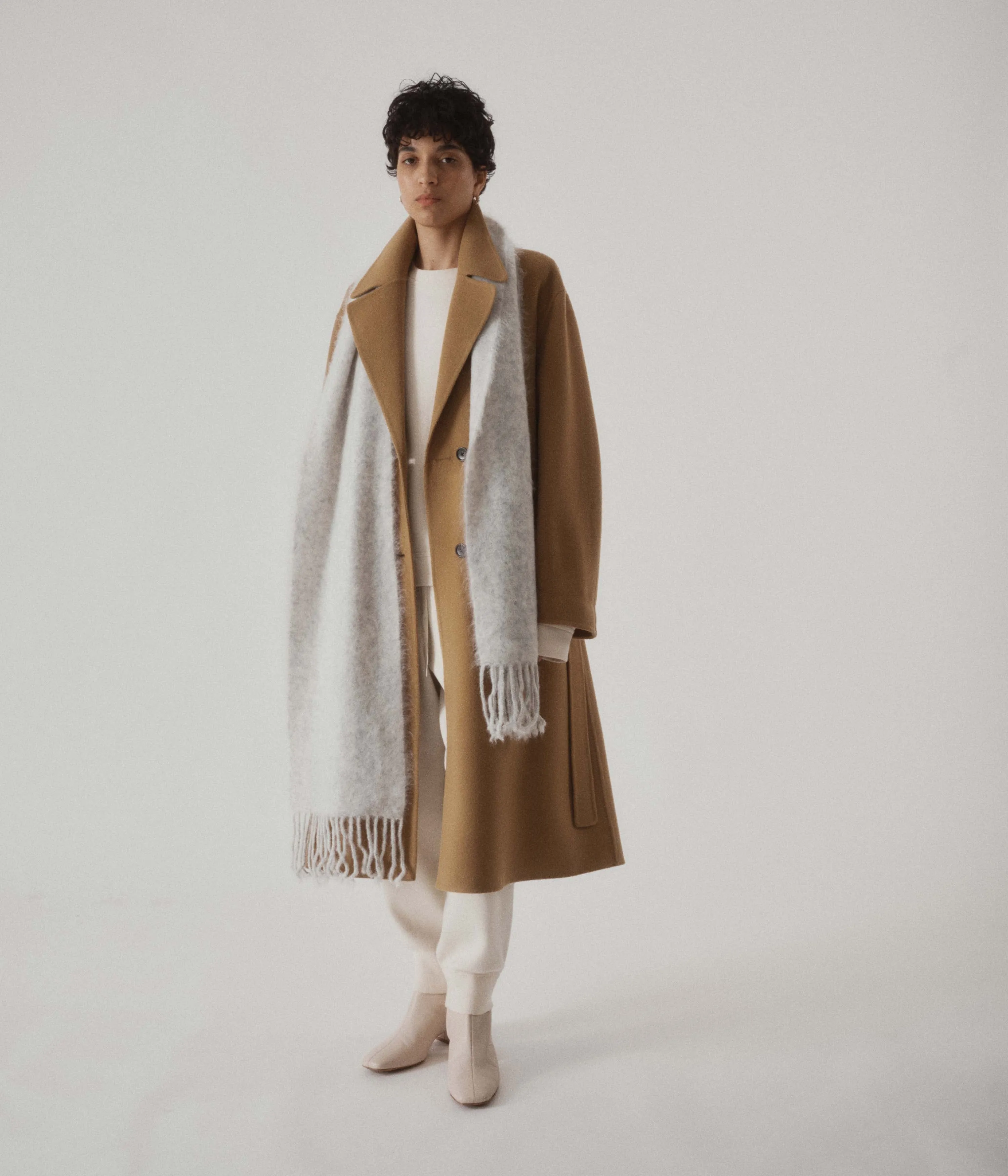Soft Trenchcoat in Camel