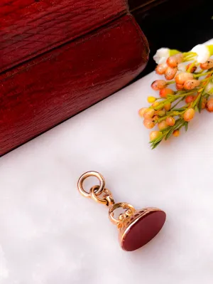 Special 9k Fob with Carnelian Bottom