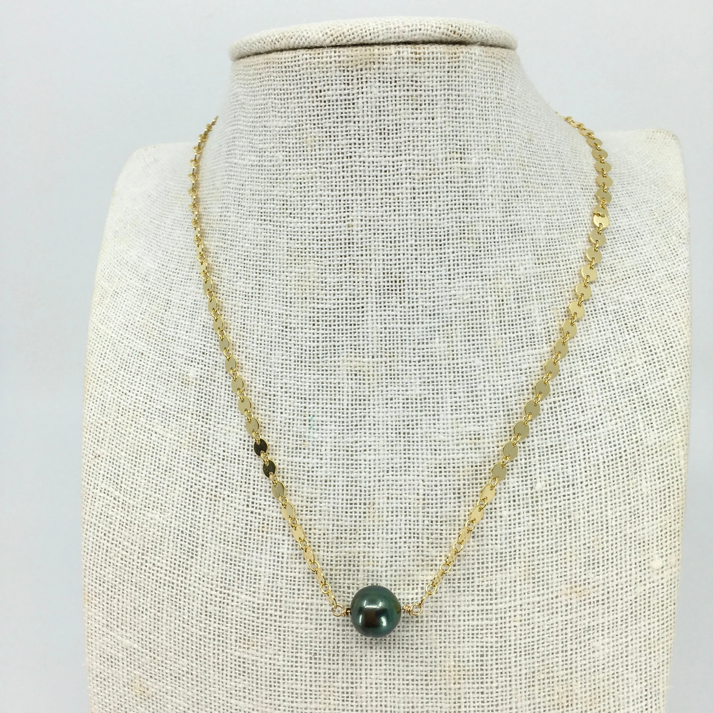 Tahitian Pearl Sequin Choker
