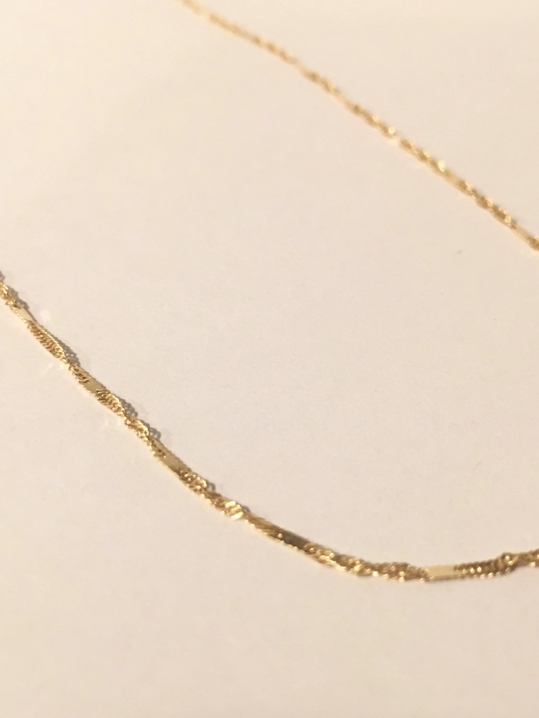 Twist Choker