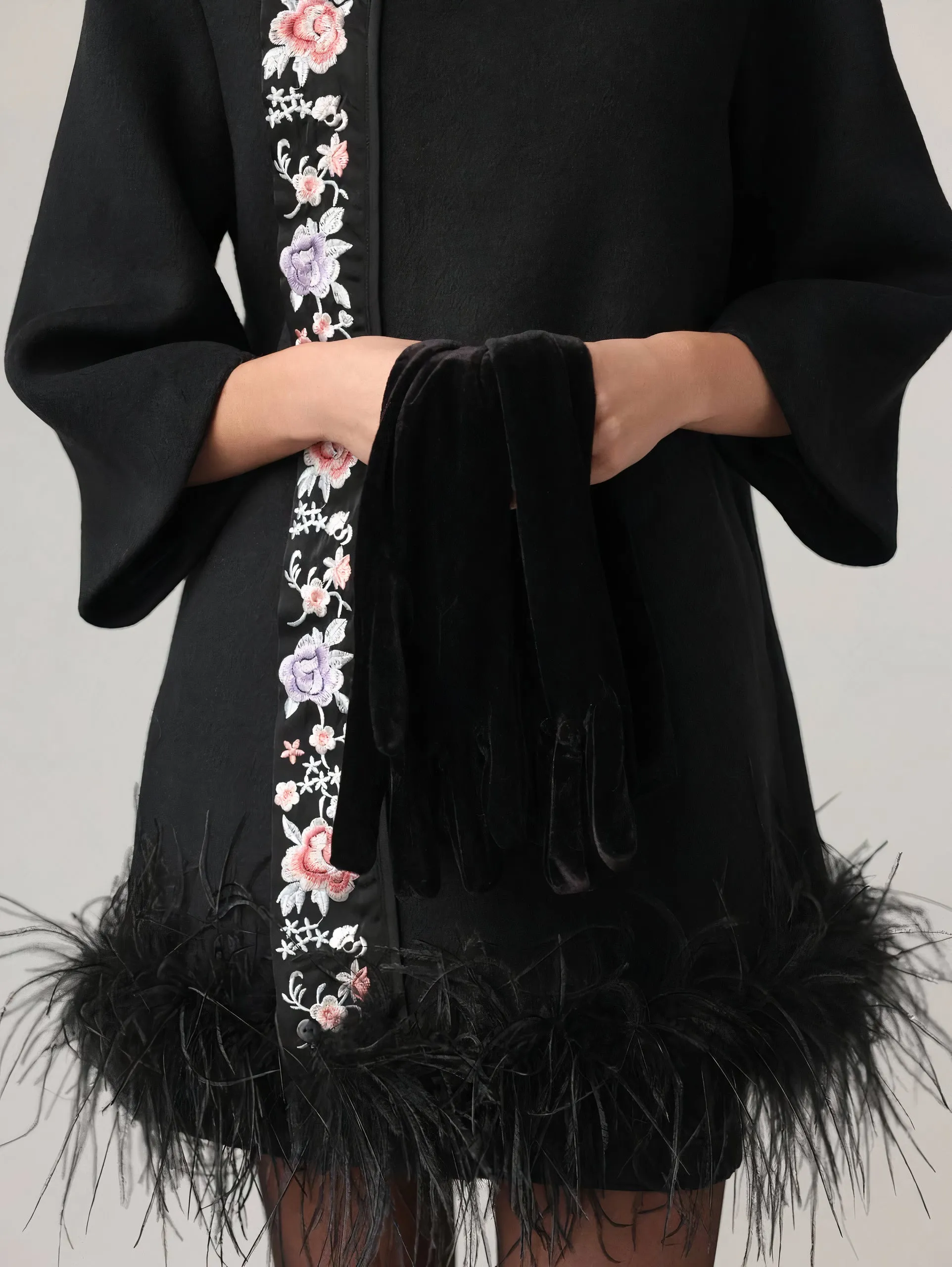Velanna Black Cape