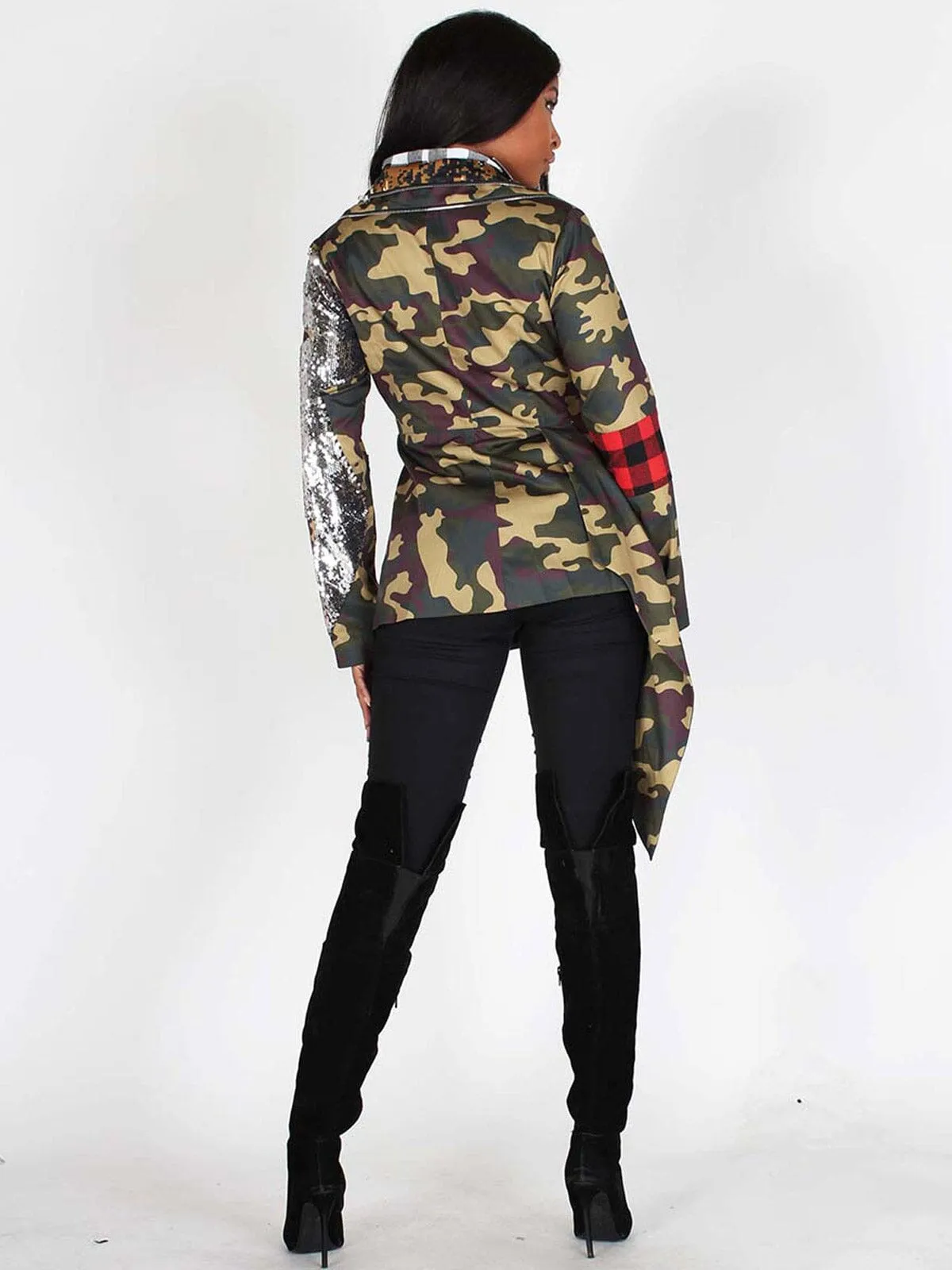 WOMEN'S LONG SLEEVE BUTTON CLOSURE CAMO MULTI JACKET