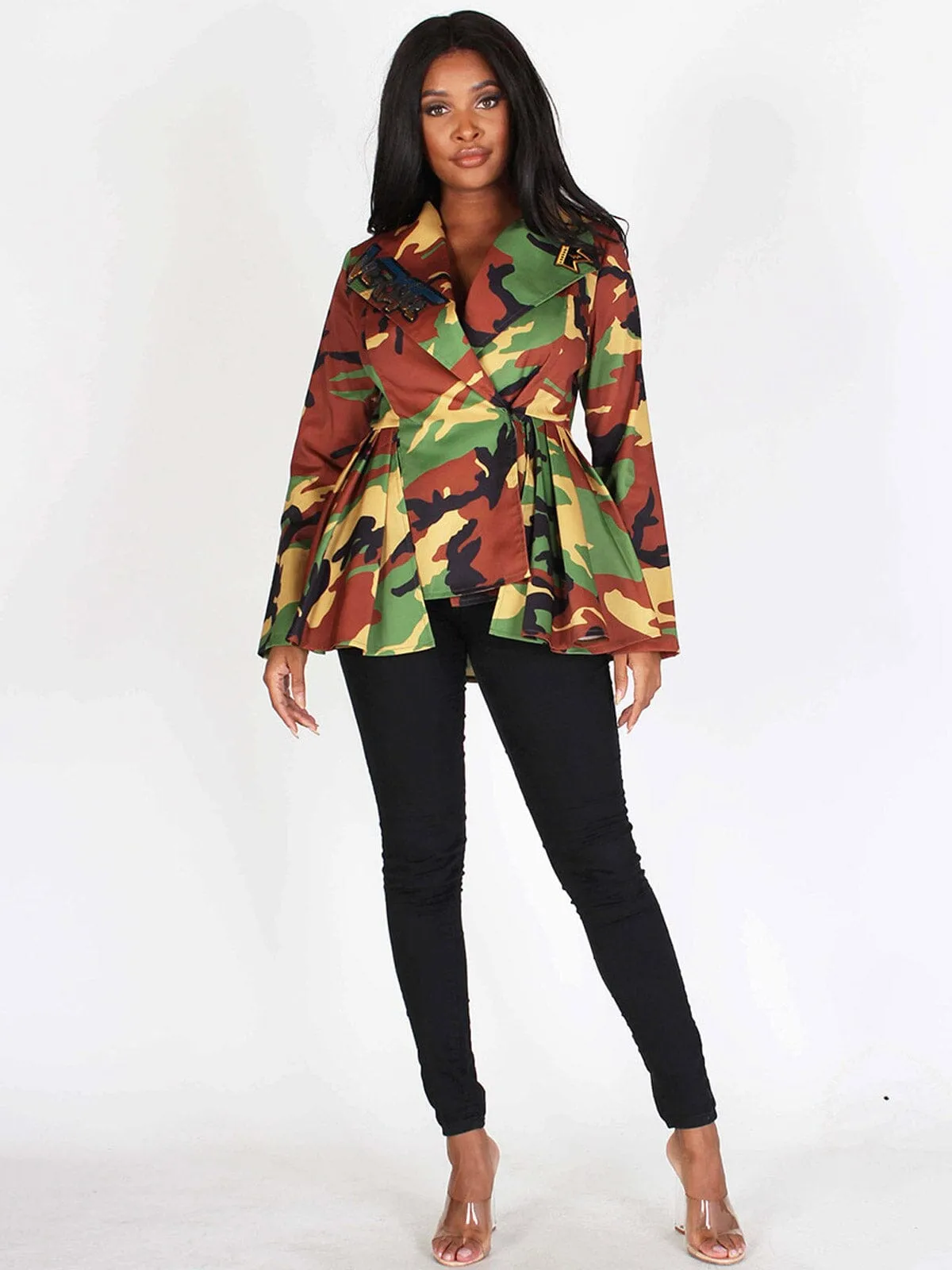 WOMEN'S LONG SLEEVES BUTTON CLOSURE PEPLUM CAMO GRAPHIC JACKET