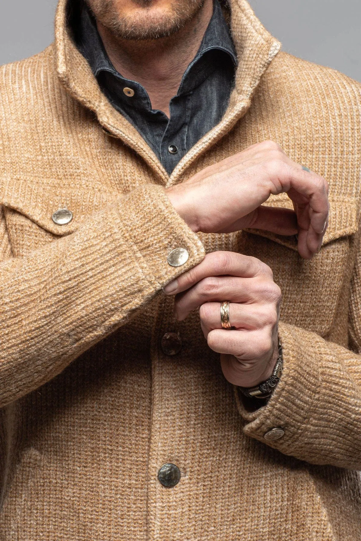 Wrangell Knit Jacket In Camel